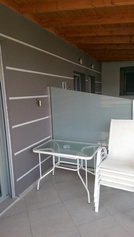 Aimilias Family Apartments Неа-Врасна Екстер'єр фото