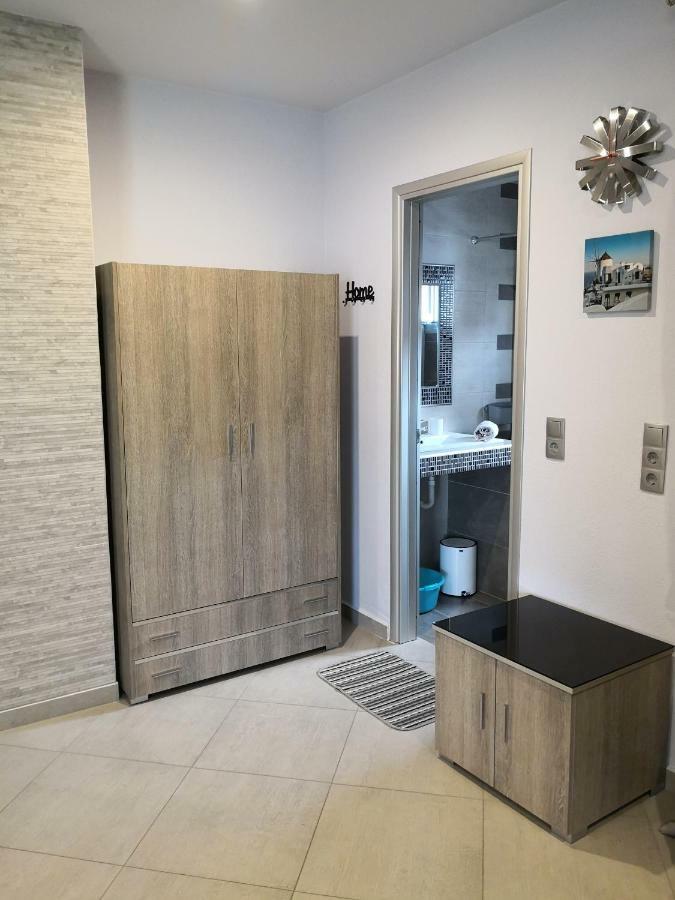 Aimilias Family Apartments Неа-Врасна Екстер'єр фото